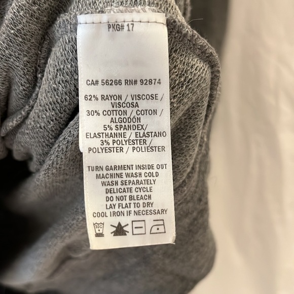 Splendid Sweater Dress in Gray Size Small- Ultra Versatile and Cozy! *Like New* - Picture 5 of 5